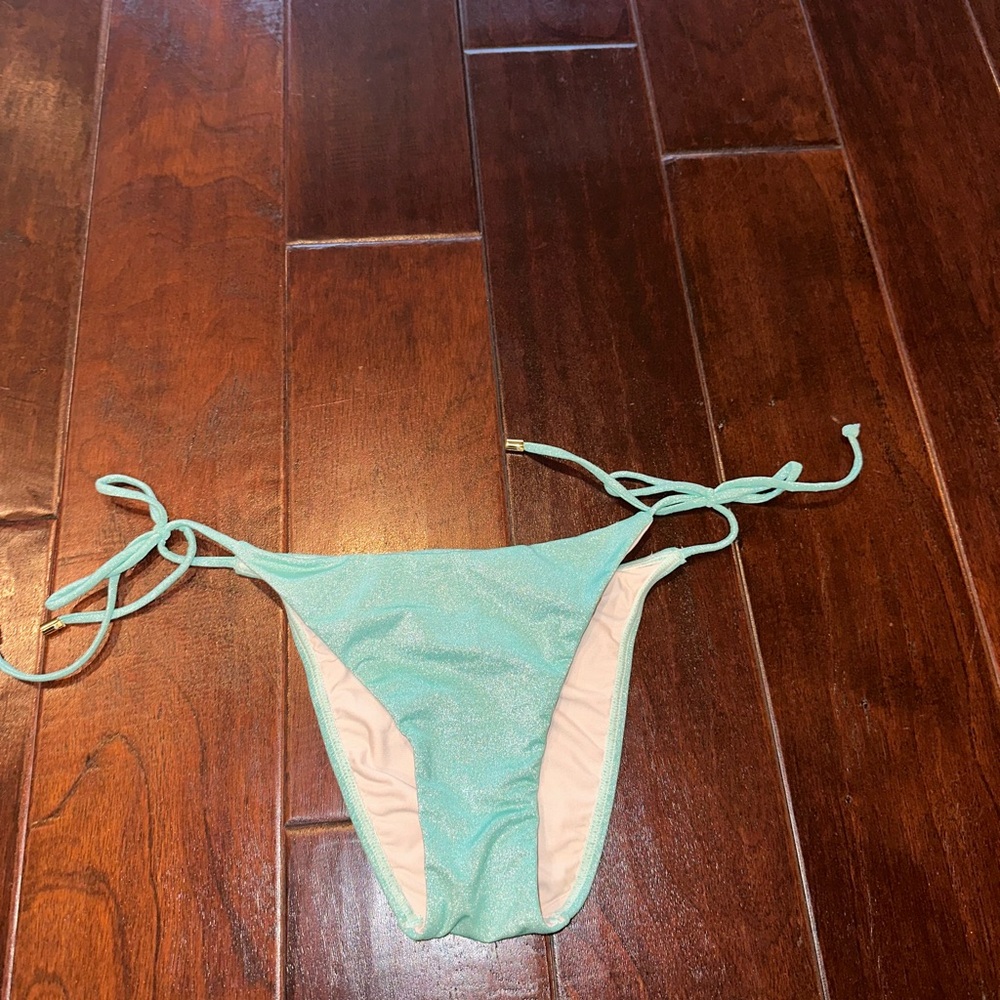 Pq Swim Color Block Metallic Top Size D & Two Pai… - image 6